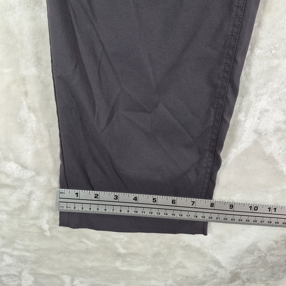 686 Everywhere Pants Men's 32x32 Dark Gray Relaxed Fit Chino Stretch Travel Hike - Picture 5 of 10